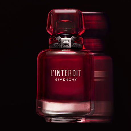 EEN BRANDEND PARFUM